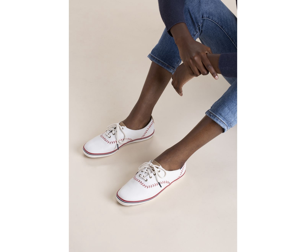 Keds Sneakers White - Champion Pennant Leather - Womens CHEKDO-847